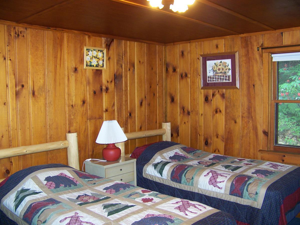 Hotel Oak Ridge Phelps Esterno foto