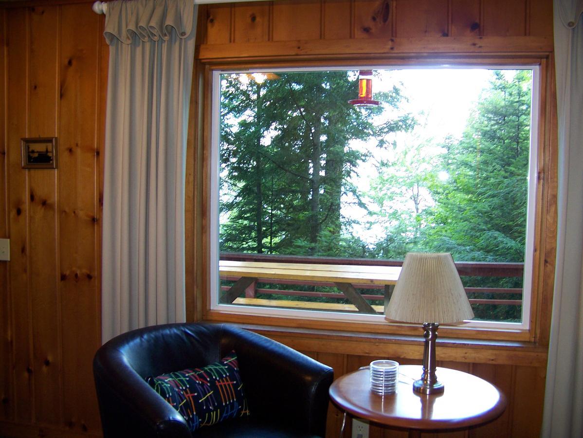 Hotel Oak Ridge Phelps Esterno foto