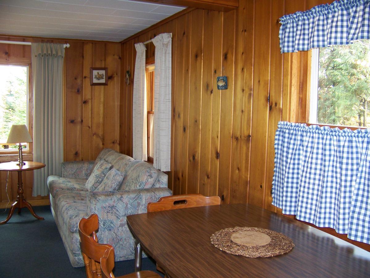 Hotel Oak Ridge Phelps Esterno foto