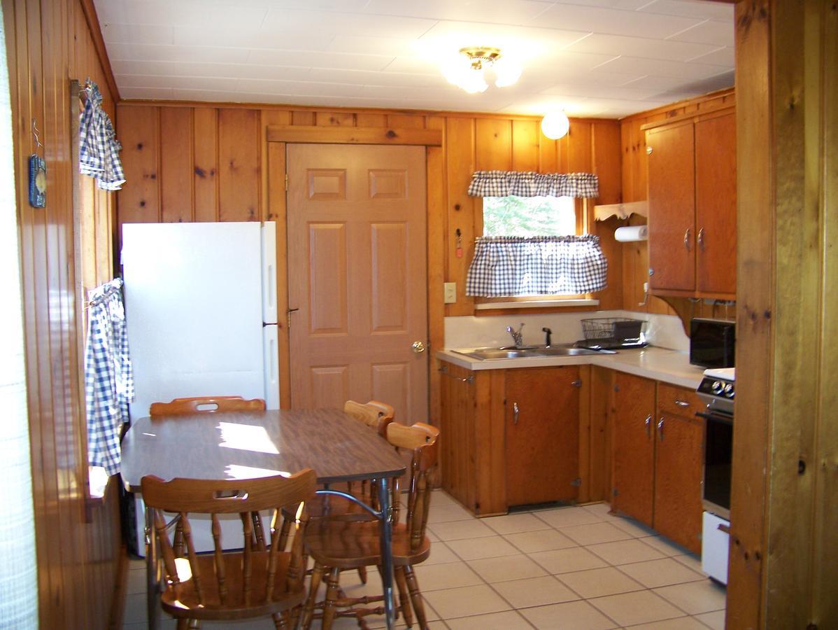 Hotel Oak Ridge Phelps Esterno foto
