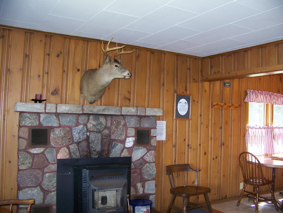 Hotel Oak Ridge Phelps Esterno foto