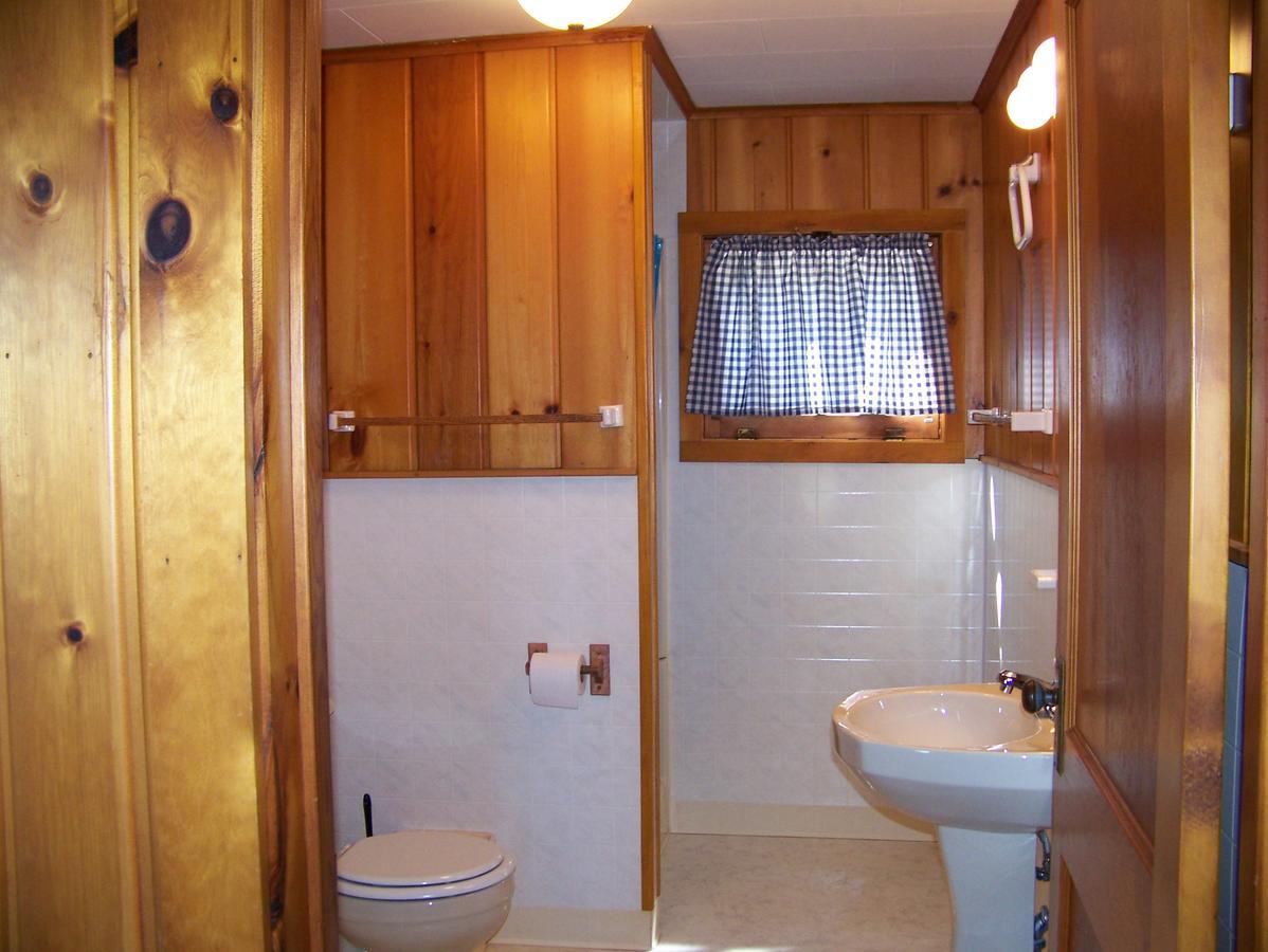 Hotel Oak Ridge Phelps Esterno foto